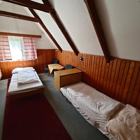 Villa Bungalovy Roznov Rožnov pod Radhoštěm Exterior foto